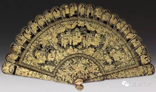 风情翩翩漆扇情