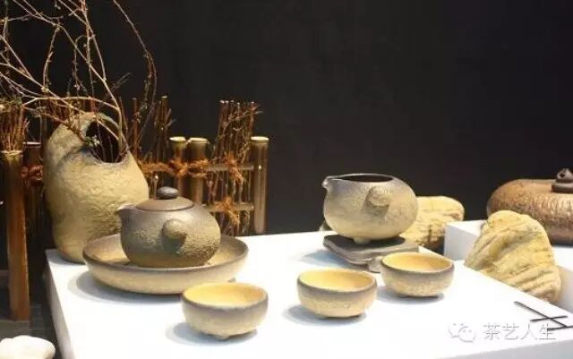 ...                             ——烟台响水湾茶艺有限公司--刘欢