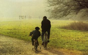 父亲是世界上最不堪的一个斗士