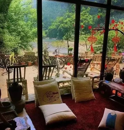 冠峰美學地板_木格子地板_愛峰木地板