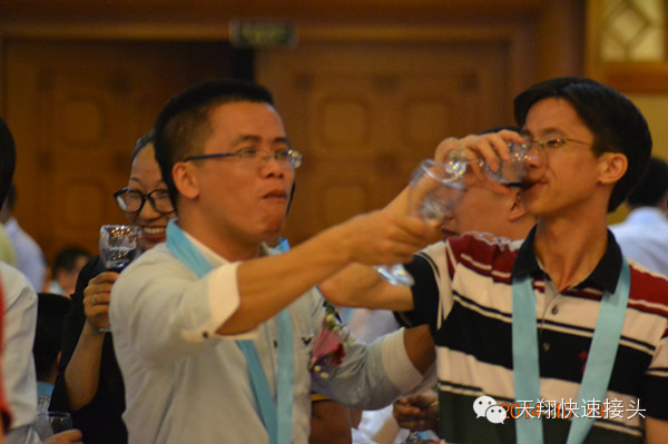 ӵ̣ҹӮͼĽ˵ʲôͬѧ