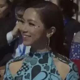 华晨宇,你说!邓紫棋这绯闻女友何时转正啊?~