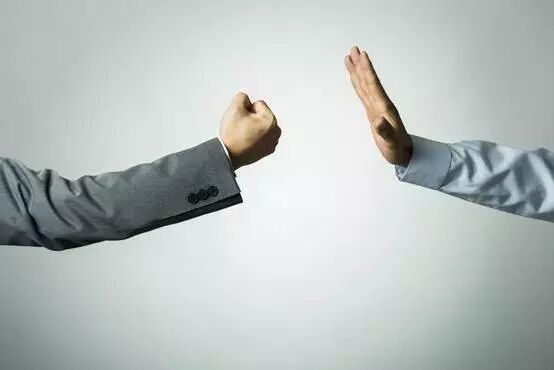 魏群身体在说话：懂疾病的讯号^^^身体在说话：看懂疾病的讯号_梦见自己身体出现状况_身体状况