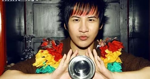 大张伟,特立独行的摇滚巨侠