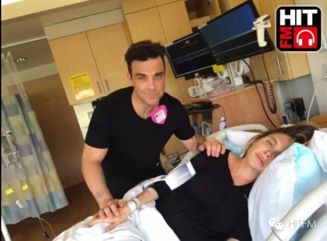 【资讯】Robbie Williams在Twitter直播妻子分娩