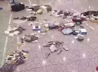 【南通日报】机场海关变垃圾场,黄渤都被扣了?真相在这...