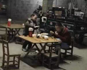 “中国好儿子”真实年龄6岁!|身世凄苦会驾驶电动车快1年了!971 / 作者:桂花糕 / 帖子ID:107628 “中国好儿子”真实年龄6岁!|身世凄苦会驾驶电动车快1年了!971 / 作者:桂花糕 / 帖子ID:107628