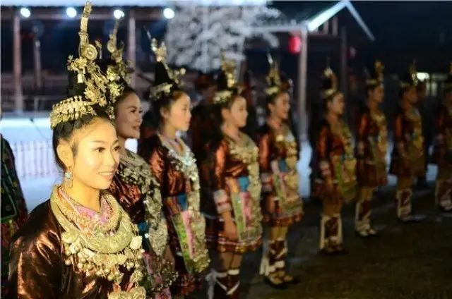 来投票!贵广高铁沿线最美乡村丨你最期待去哪玩?113 / 作者:奇葩处处有 / 帖子ID:106290 来投票!贵广高铁沿线最美乡村丨你最期待去哪玩?113 / 作者:奇葩处处有 / 帖子ID:106290