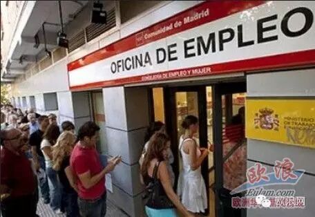 在西班牙领失业金期间可以回国吗？