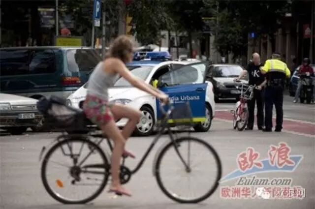 巴塞罗那自行车骑行者违规现象严重