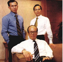 李嘉诚：出路，出去才有出路；困难，困在家里就是难！
