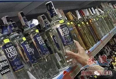 西政府严查糖果店违规售卖烟酒