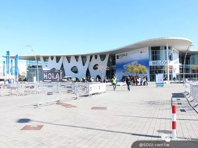 世界通讯展前夕巴塞严查非营运车辆 华人黑出租重点检查