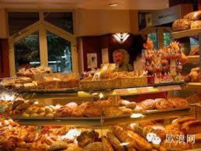 巴塞一华人面包店主接手店面惹上官司
