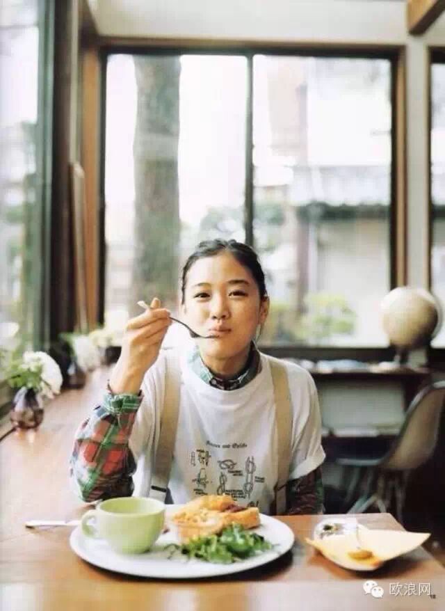 生活不易，唯有爱与美食不可辜负