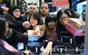 中国人出境游有三大问题 说话大声排第一
