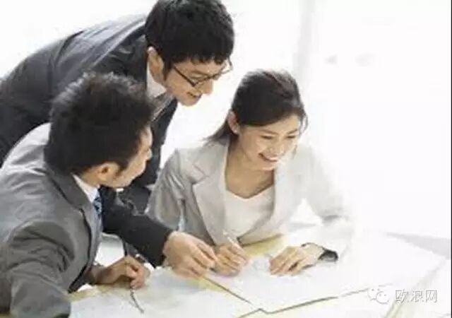 旅西华人老板知道聘用老外员工要注意什么吗？