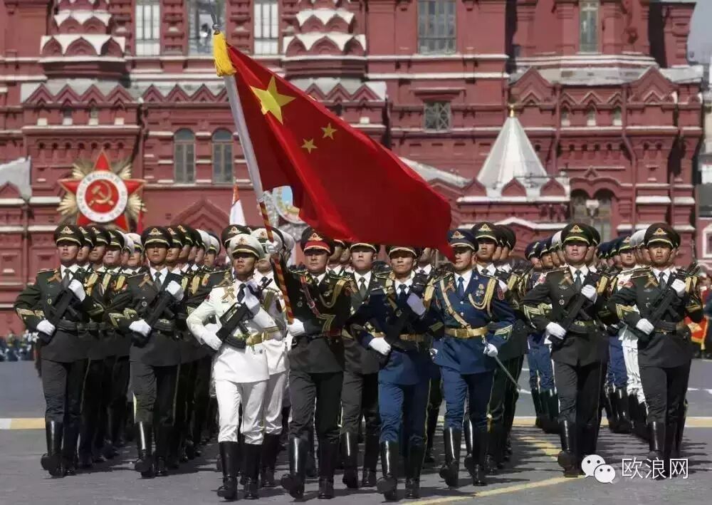 威武！“中国第一男团”惊艳红场  （附视频）