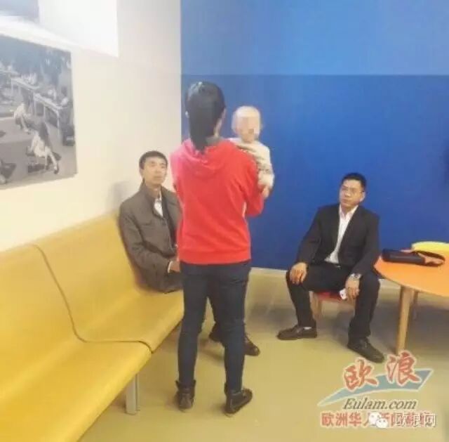 一跨国婚姻家庭在巴塞旅游因琐事发生血案