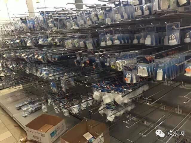意大利华人大型连锁超市被查，损失惊人
