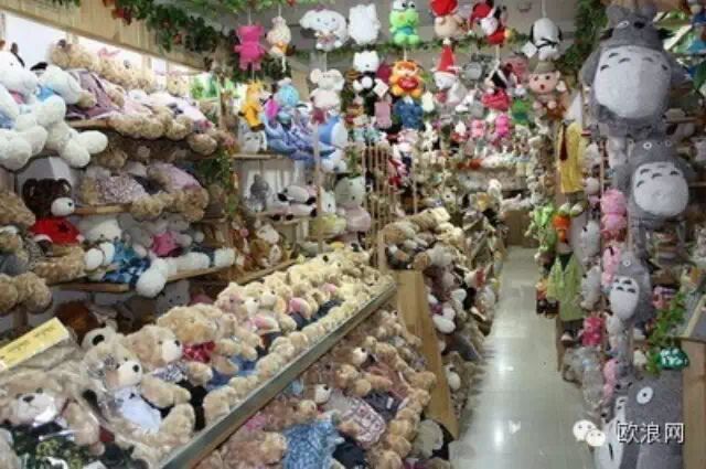 西班牙打折季提前，华人百元店玩具销售势头持续走低