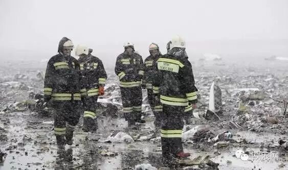 俄罗斯南部坠机事件 包括两名西班牙人在内共62人死亡