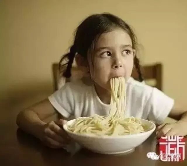 【健康】最伤肠胃的7个饮食恶习 ，你中招没？