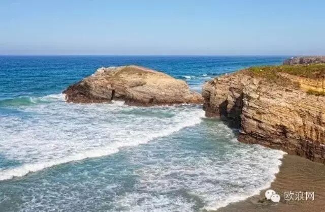 白沙逐浪 西班牙十大顶级海滩