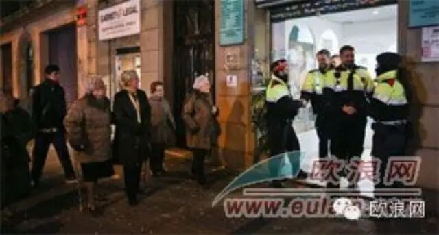 西班牙一个中国皮条客团伙因未使用暴力而被免罪