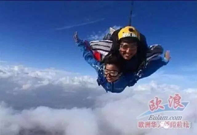 4000米高空的诱惑 跳伞渐成西班牙华人热门新运动