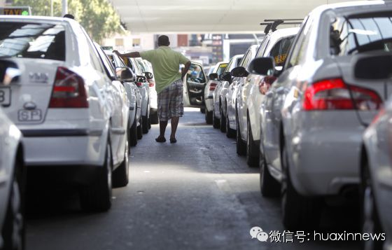 马德里出租车实行定价制 许多乘客不知被坑