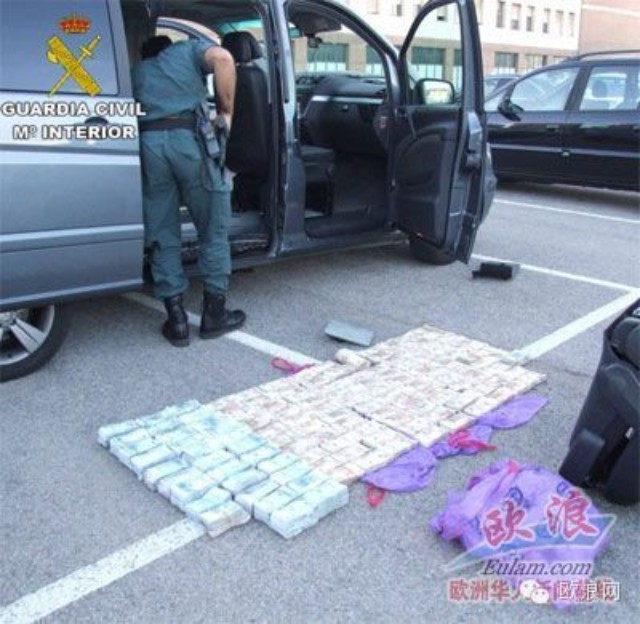 巴塞罗那一辆货车中藏匿了一百万欧元现金