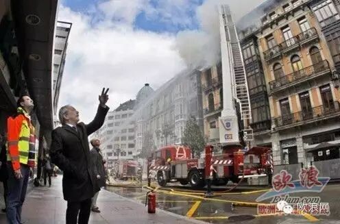 西班牙oviedo消防员灭火时大楼倒塌意外身亡