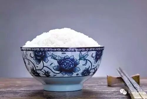 【健康】米饭里加点它，4大病症全没了！一定要告诉家里做饭的TA