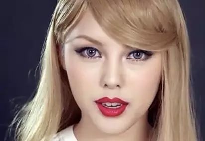 PONY模仿taylor swift妆容,化完简直一模一样!!