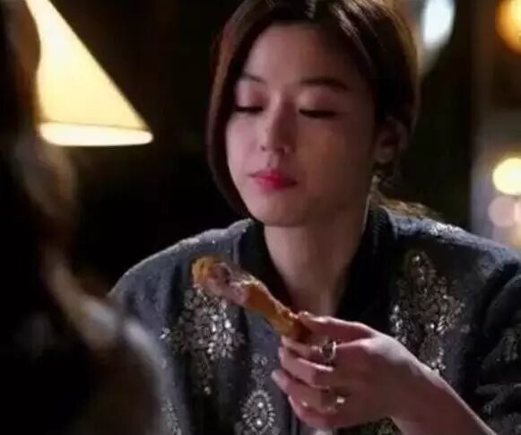 全智贤的炸鸡,是韩国经济的真大腿啊!