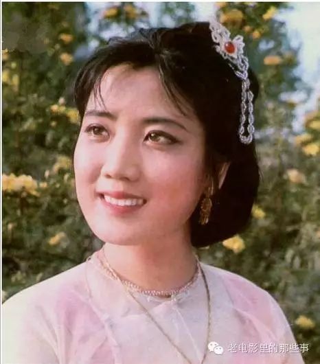 今天是"北影三枝花"李秀明63岁生日 《最美老电影》祝