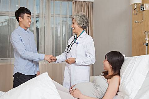 要二胎不要命? 女星们三年剖2次,这哪出戏码?-怀孕期