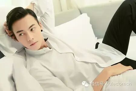 钟汉良吴亦凡扒一扒国产长腿男神!陈小春应采儿又来虐狗