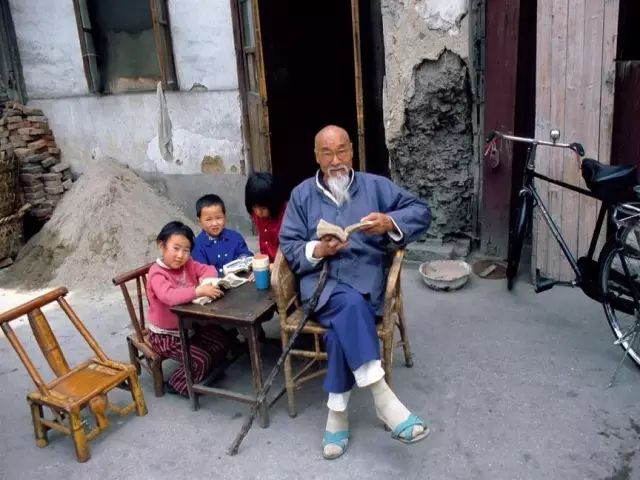 ZT:意大利青年拍摄八十年代杭州是这样的