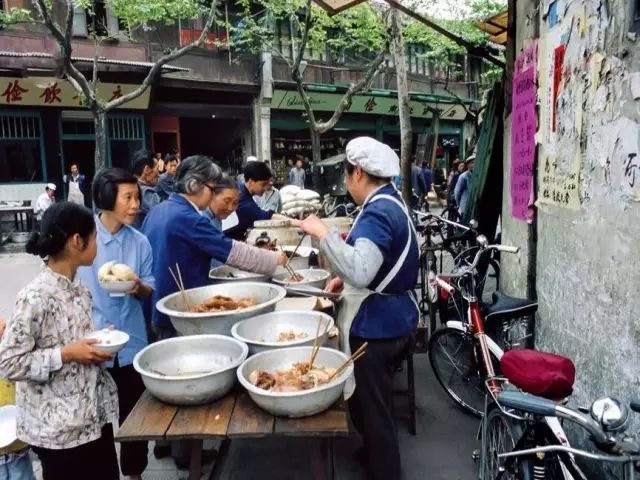 ZT:意大利青年拍摄八十年代杭州是这样的