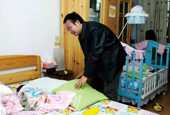 放开二胎, “历史”的终结?|封面重磅-怀孕期