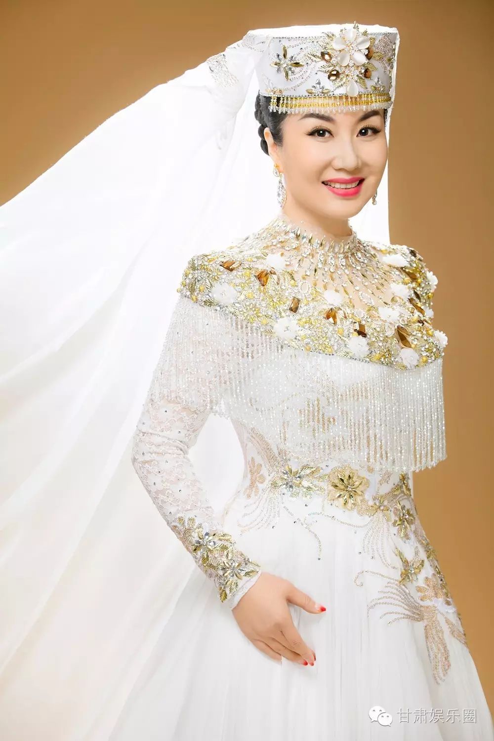 中国花儿公主保安族花儿演唱家马红莲mv《我的花儿梦》全网发布!