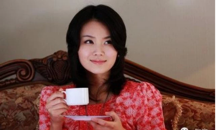 男人们承认吧，这就是你们想要的老婆！！