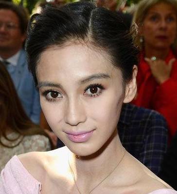 angelababy 黄晓明=结婚,我八卦祝贺你俩哈哈