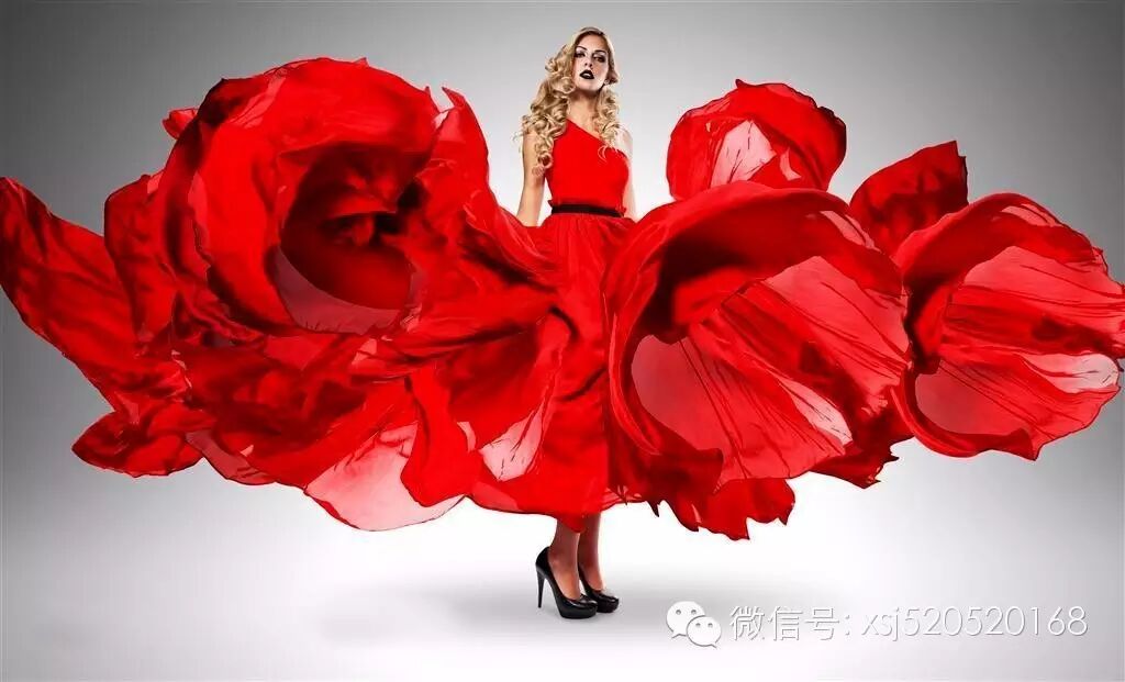 穿红色像吉祥物?唐嫣杨幂的红色百分比特洋气