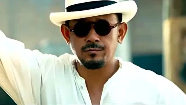 上海公交一卡通紫色_上海交通卡红色和蓝色区别_上海交通卡红色全国一卡通