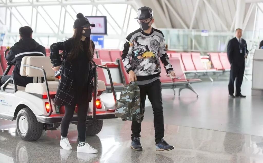 谢娜:和张杰的家庭生活 也是我很重要的事业