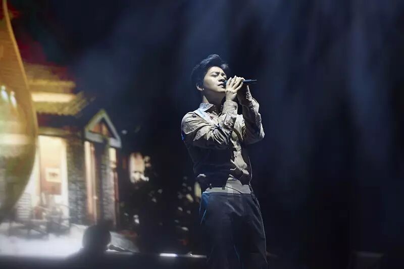 明天14:00起,你将拥有你的专属李健