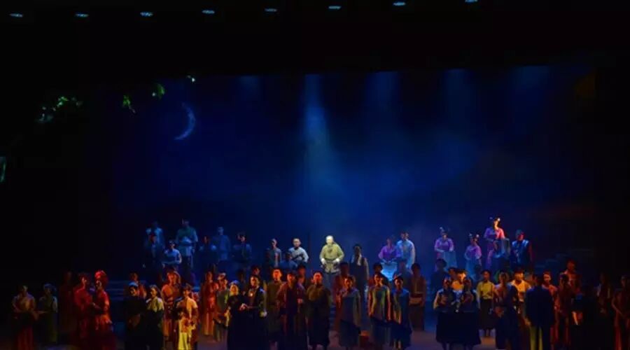 还原绝美人文风情画卷丨雅江光电助力大型舞台剧《浏水人家》